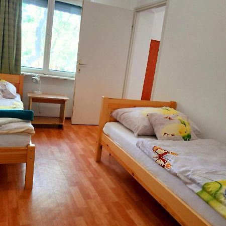 Boglar-Coop Ueduelo Aparthotel Balatonboglár Buitenkant foto